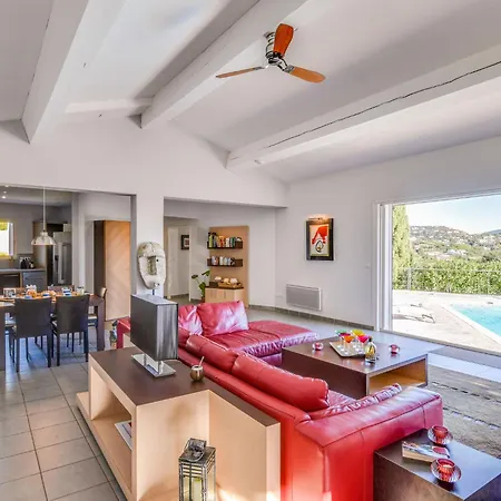 Cap Maxime By Interhome Sainte-Maxime